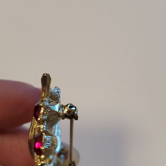 Ruby Rhinestone Brooch Pin, Goldtone - Picture 8 of 8